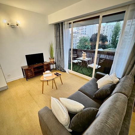 Appartement Avec Piscine ปารีส ภายนอก รูปภาพ
