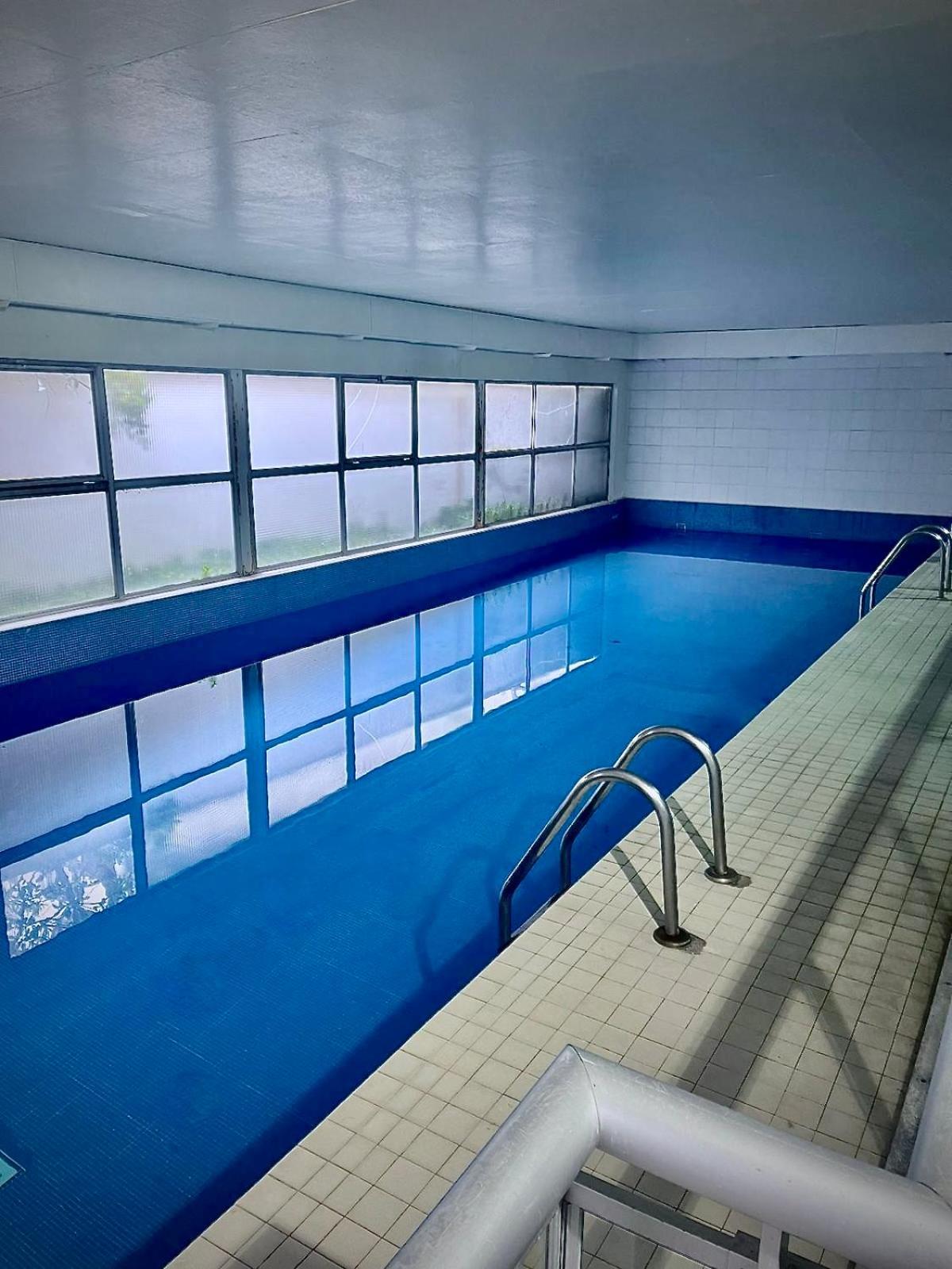 Appartement Avec Piscine ปารีส ภายนอก รูปภาพ