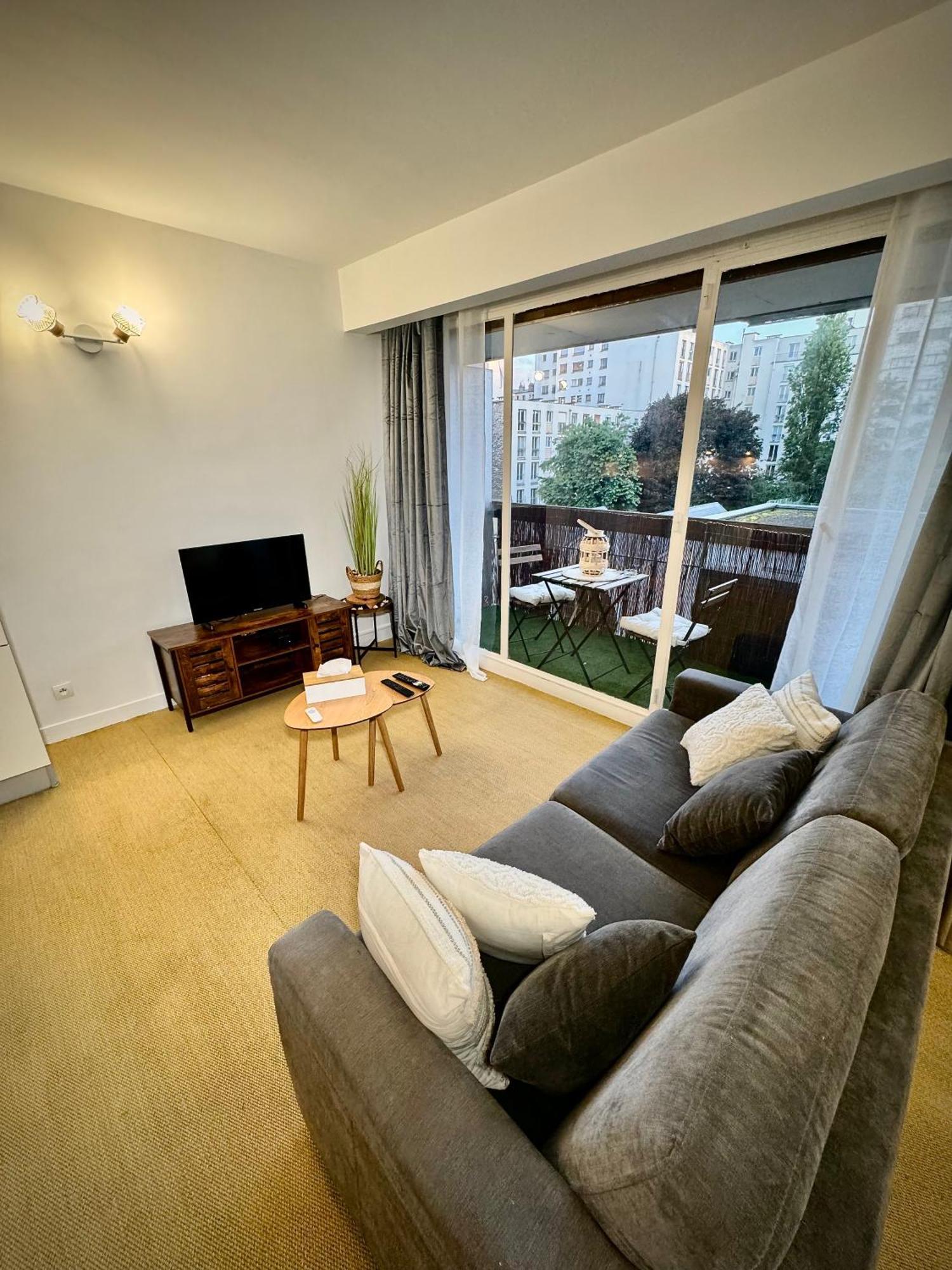 Appartement Avec Piscine ปารีส ภายนอก รูปภาพ